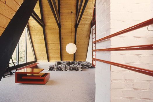 Innen1975_02